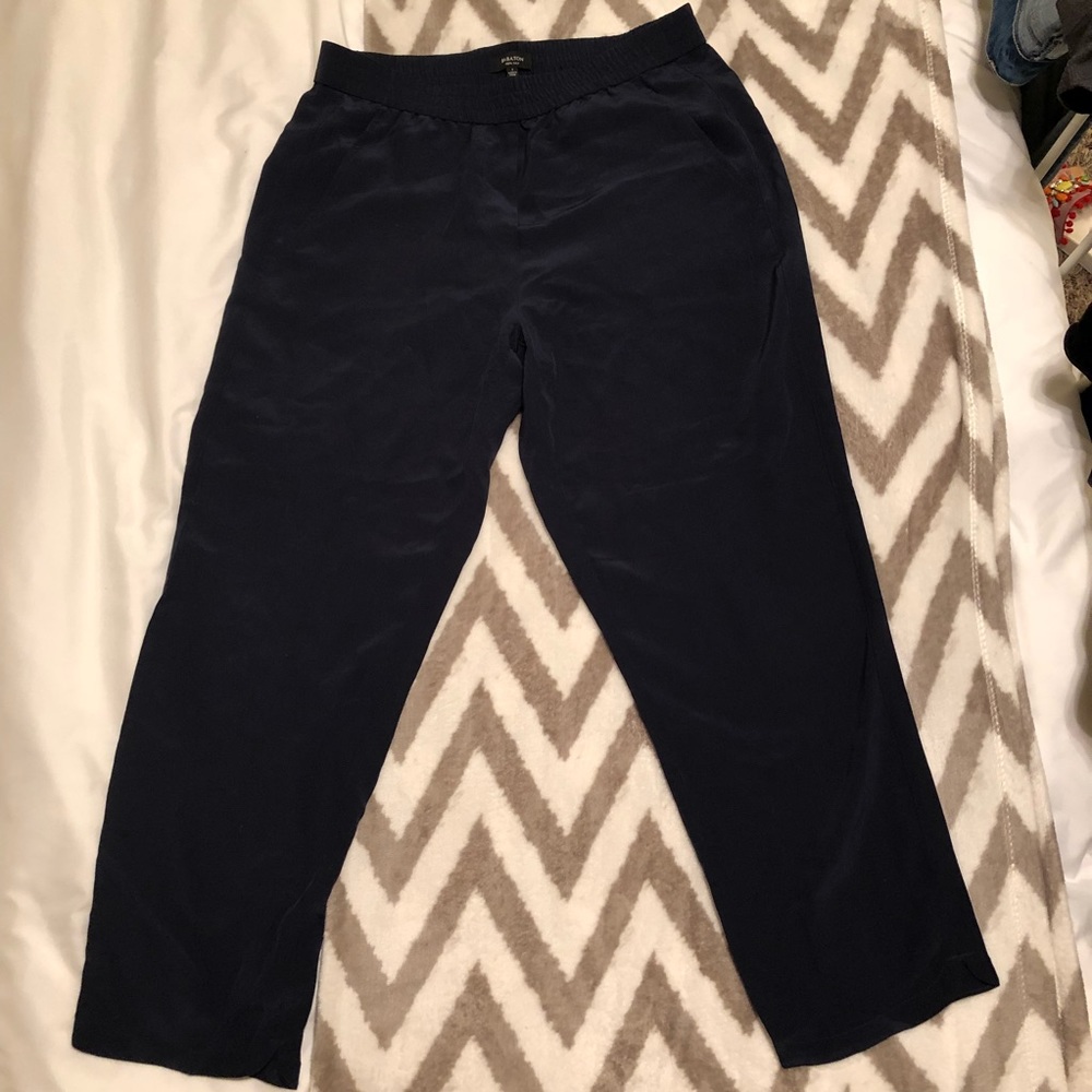 Aritzia Babaton 100% silk dress pants